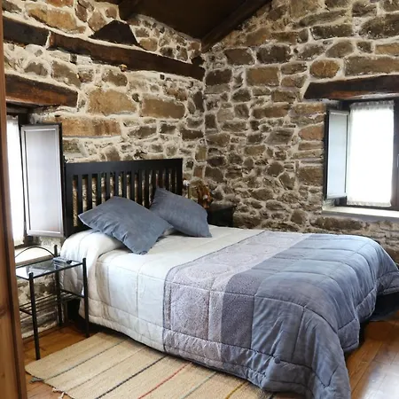 Madreselva 1 Country house Navelgas